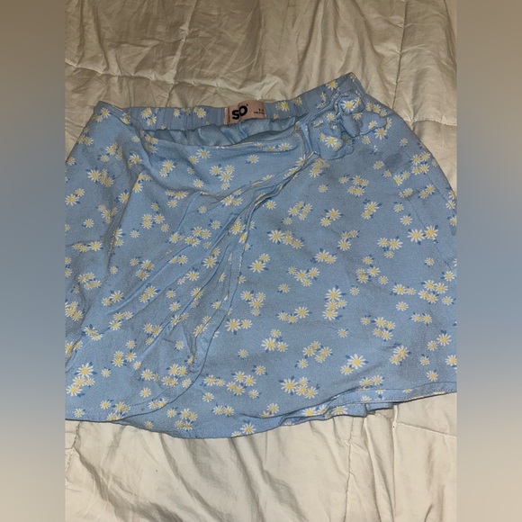 Girls Size 7 Clothing Lot (4 Pieces) - Picture 5 of 11